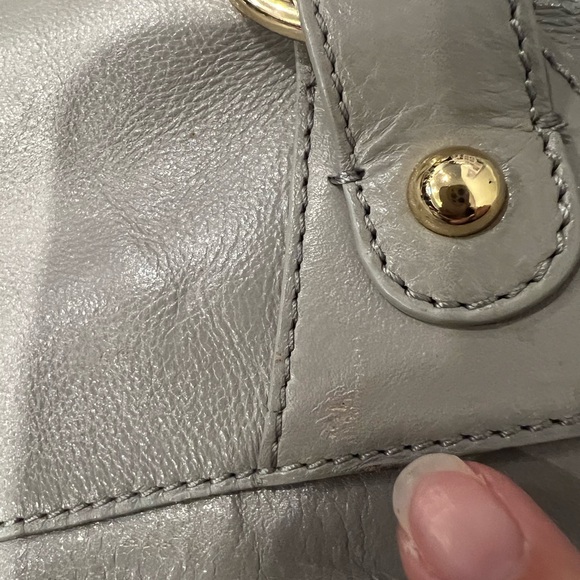 Modalu mauve grey leather Pippa Shoulder Bag - Picture 11 of 13